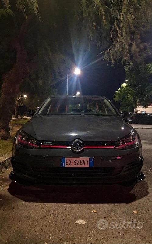 Usata VW Golf VII 85 CV (62 kW) 2014 Grigio Utilitaria