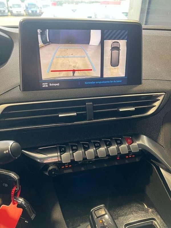 Usata Peugeot 5008 Allure 131 CV (96 kW) 2017 Other Monovolume