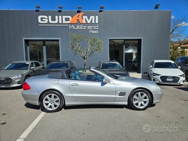 Usata Mercedes SL500 Elegance 306 CV (225 kW) 2002 Argento Cabrio