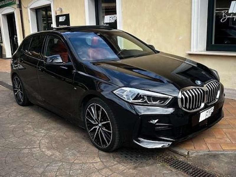 Usata BMW 120 M Sport 190 CV (139 kW) 2020 Nero Utilitaria