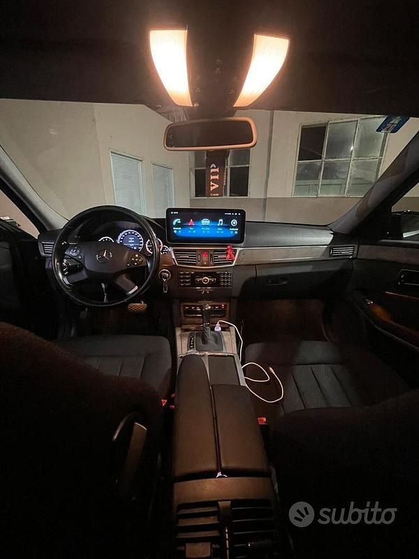 Usata Mercedes E220 AMG 2010 Berlina