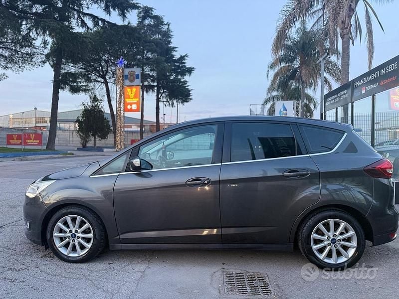Usata Ford C-MAX Titanium 120 CV (88 kW) 2017 Grigio Monovolume