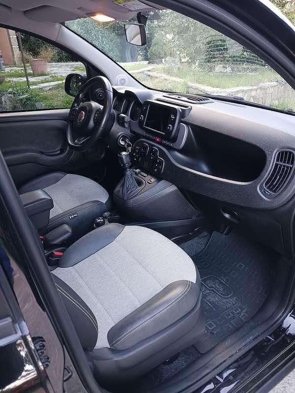 Usata Fiat Panda Cross Cross 86 CV (63 kW) 2021 Utilitaria