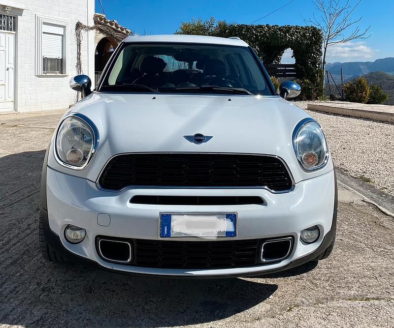Usata Mini Countryman 2012 Bianco SUV
