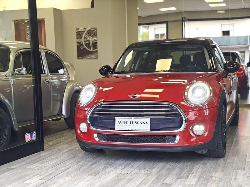 Usata Mini Cooper D Business 116 CV (85 kW) 2015 Rosso Utilitaria