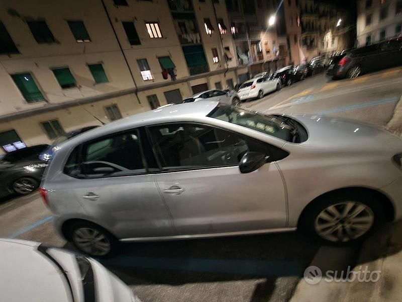 Usata VW Polo 75 CV (55 kW) 2011 Berlina