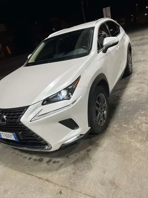 Usata Lexus NX300h 211 CV (155 kW) 2019 SUV