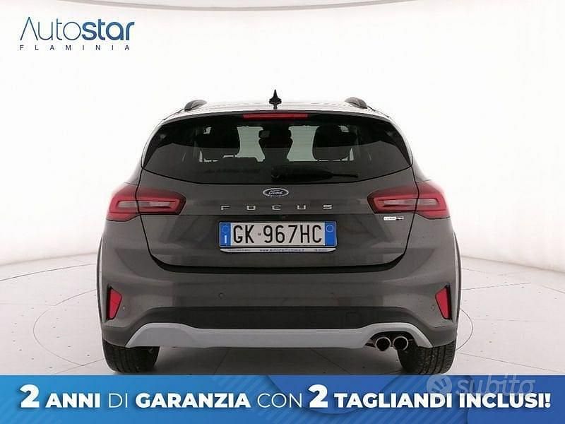 Usata Ford Focus Active 125 CV (91 kW) 2022 Grigio SUV