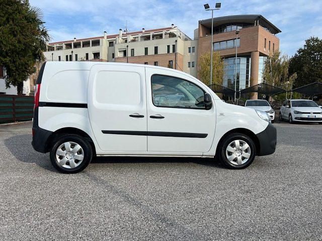 Usata Renault Kangoo 95 CV (69 kW) 2020 Bianco pastello Monovolume