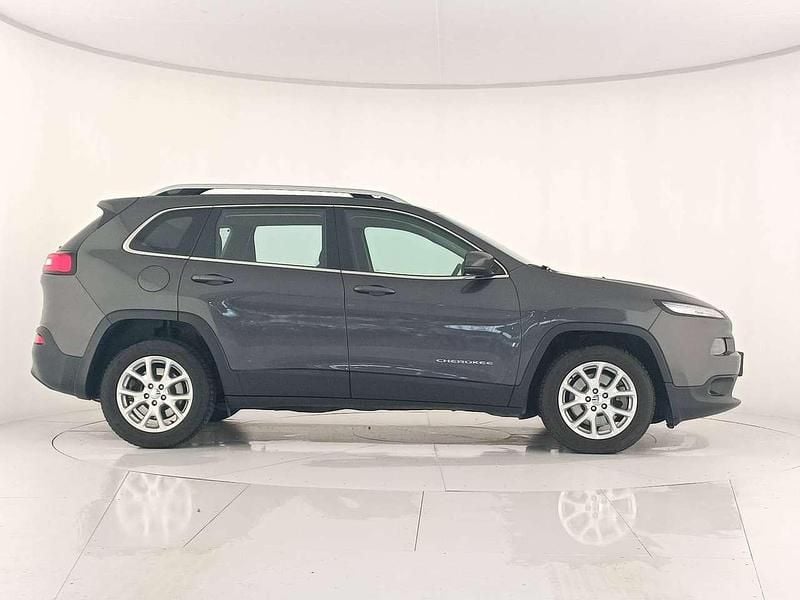 Second-hand Jeep Cherokee Longitude 140 CP (102 kW) 2017 Granite cristal met SUV