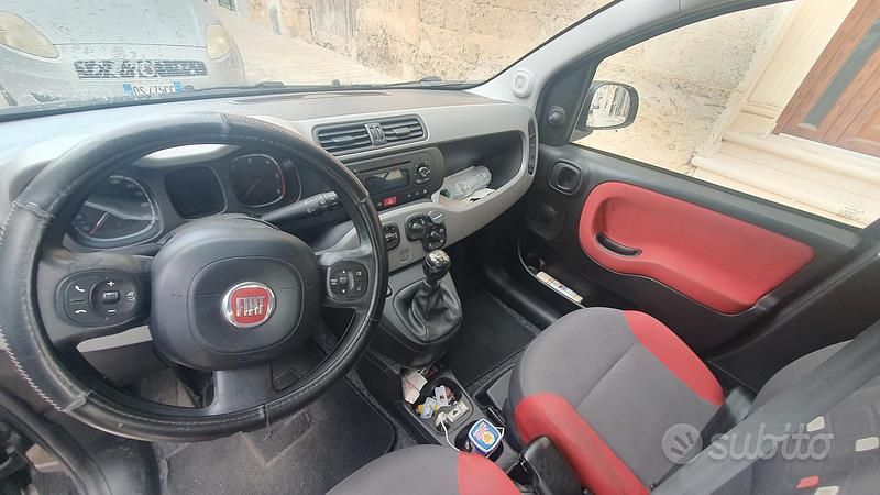 Usata Fiat Panda 80 CV (58 kW) 2014 Nero Berlina