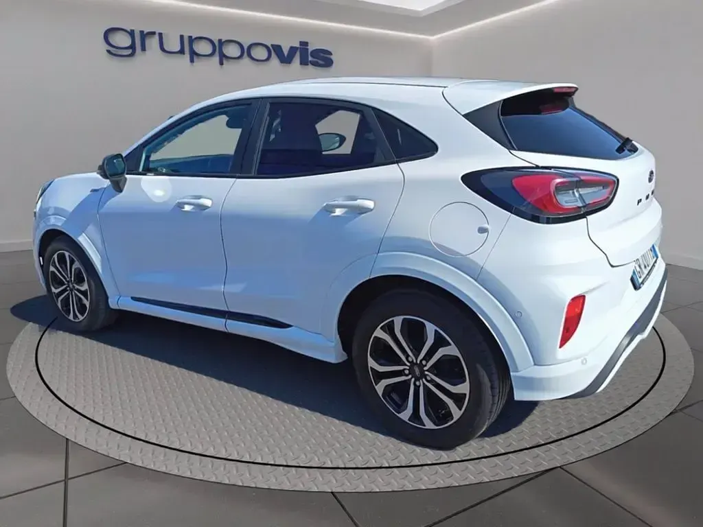 Usata Ford Puma ST-Line 125 CV (91 kW) 2023 Frozen white SUV