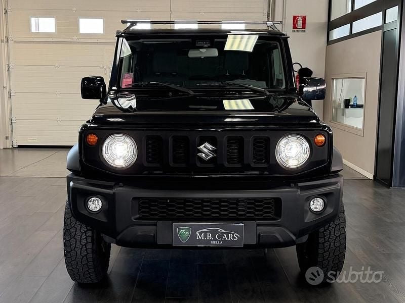 Usata Suzuki Jimny 102 CV (75 kW) 2020 Nero SUV