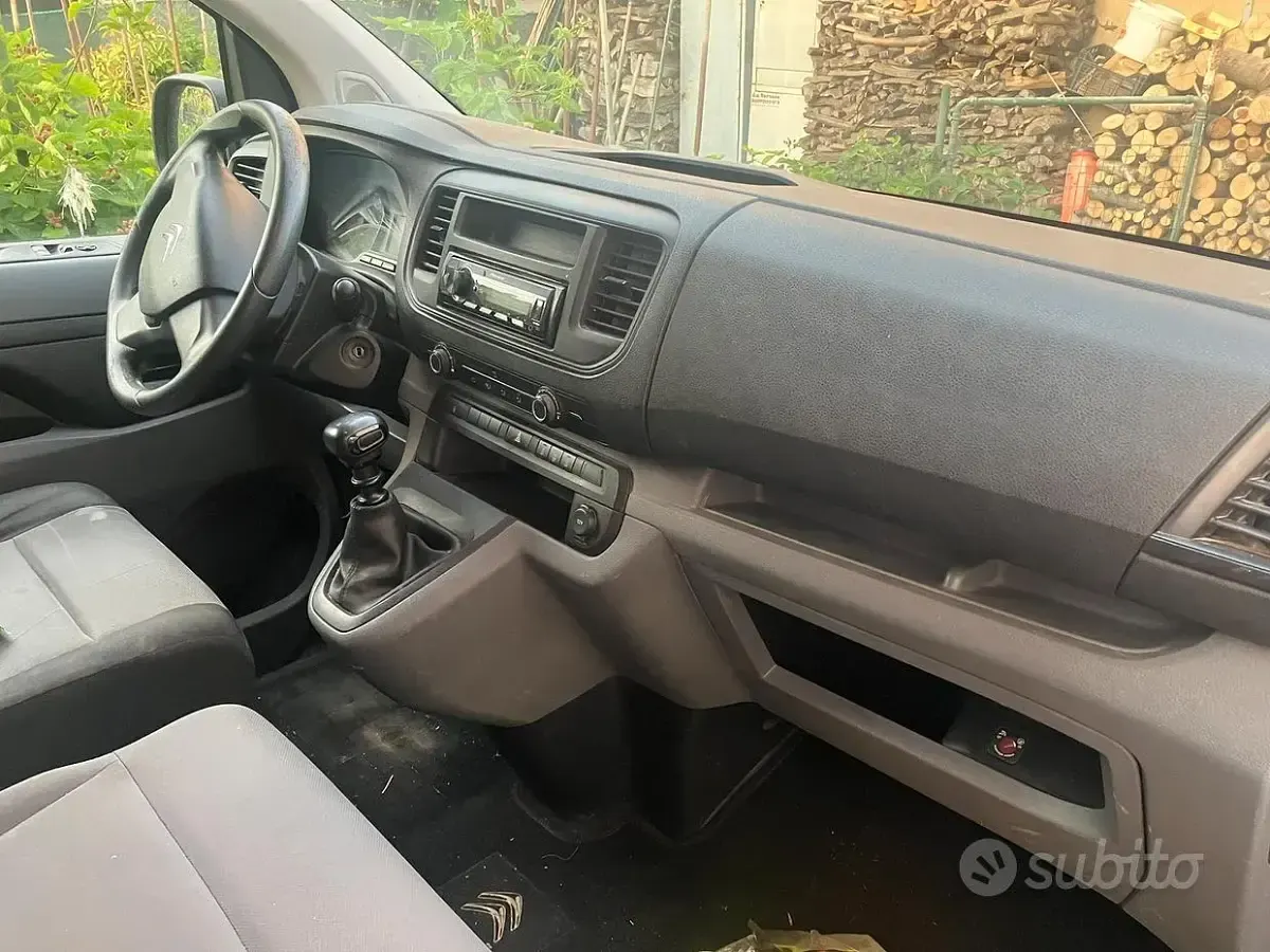 Usata Citroën Jumpy 2017 Grigio Monovolume