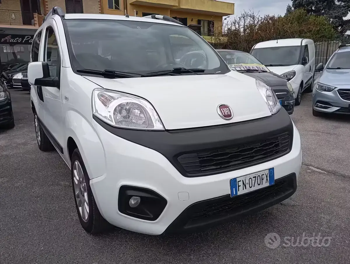Usata Fiat Qubo Lounge 80 CV (58 kW) 2018 Bianco Monovolume