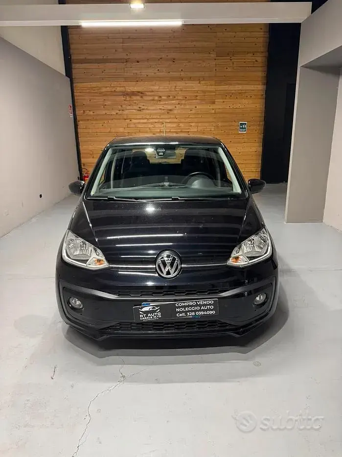 Usata VW up! Highline 75 CV (55 kW) 2017 Nero Utilitaria