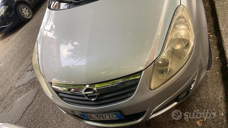 Usata Opel Corsa 2008 Grigio Utilitaria