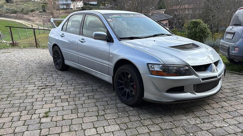 Usata Mitsubishi Lancer Evolution 330 CV (242 kW) 2005 Grigio Berlina