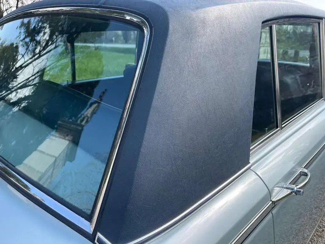 Usata Rolls Royce Silver Shadow 190 CV (139 kW) 1972 Blu/azzurro Berlina