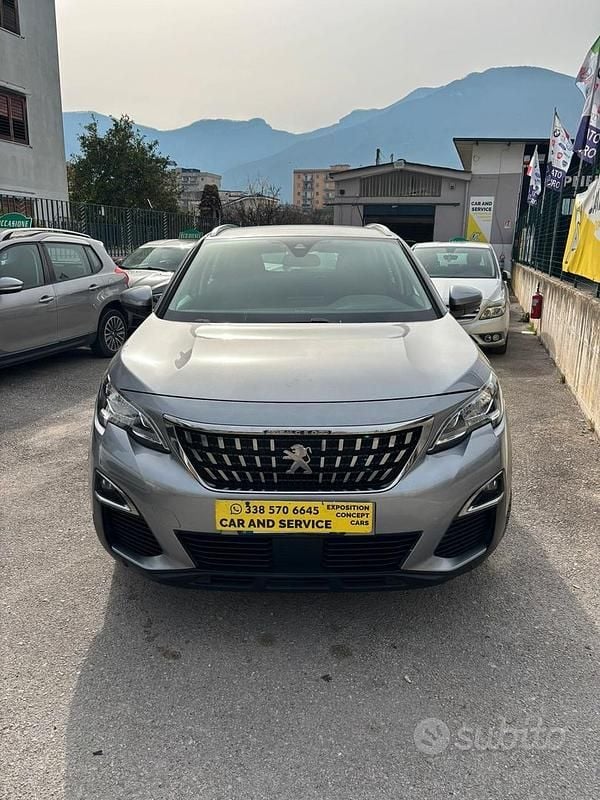 Usata Peugeot 3008 Allure 130 CV (95 kW) 2019 Grigio SUV