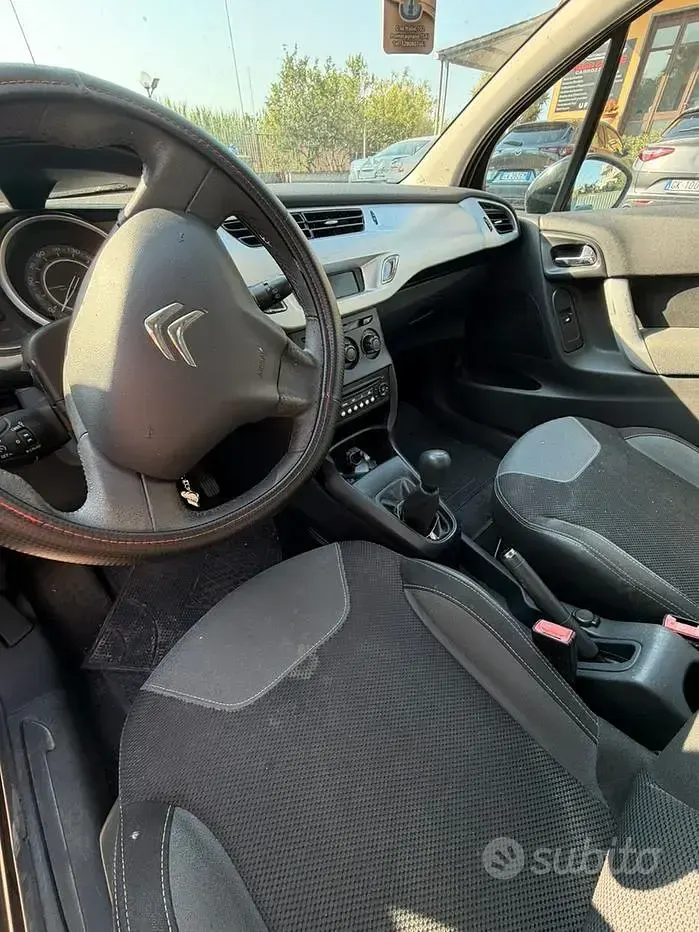 Usata Citroën C3 68 CV (50 kW) 2012 Nero Berlina