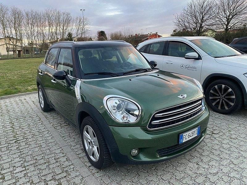 Usata Mini Cooper Countryman 111 CV (81 kW) 2016 Verde SUV
