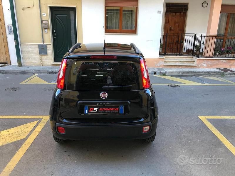 Usata Fiat Panda 69 CV (50 kW) 2015 Nero Utilitaria