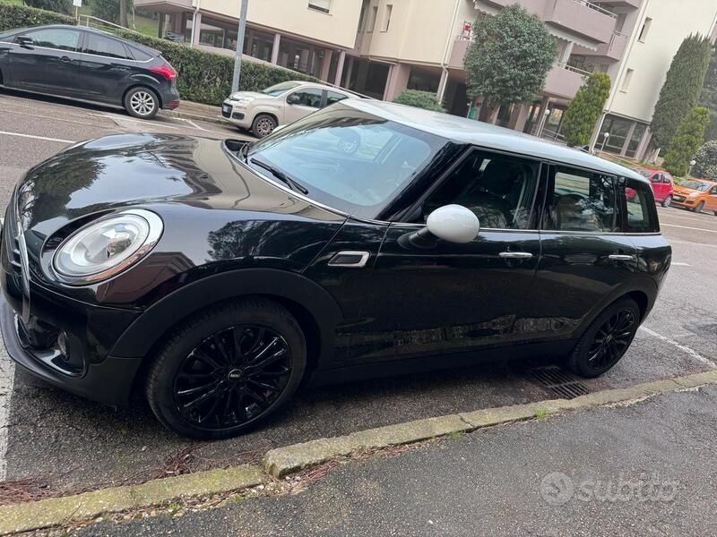 Usata Mini Clubman 150 CV (110 kW) 2017 Nero Station wagon