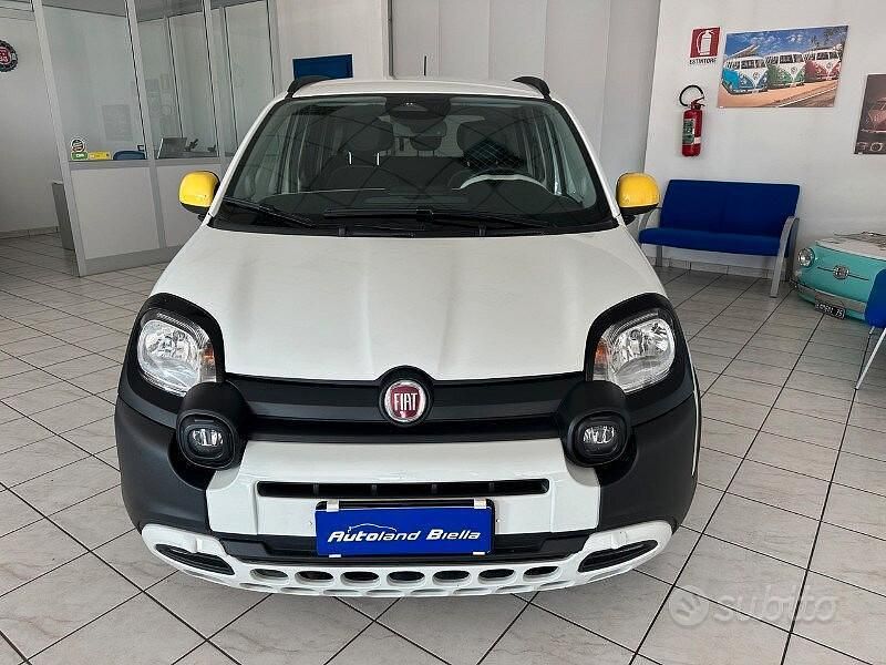 Usata Fiat Panda 65 CV (47 kW) 2024 Bianco Utilitaria