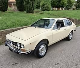 Beige Usata 1981 Alfa Romeo GTV Coupé | 17.500 € - Immagine 1/4