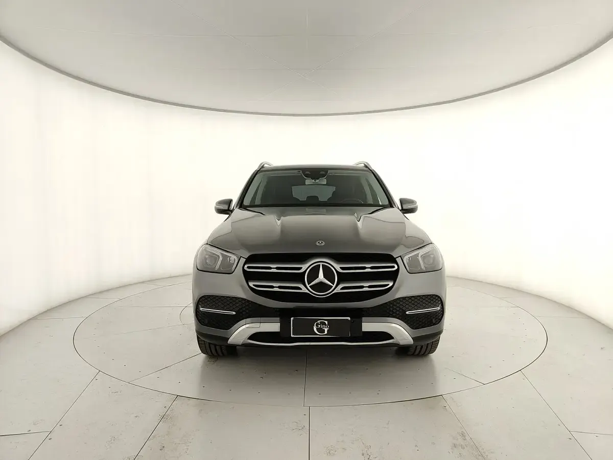 Usata Mercedes GLE300 245 CV (180 kW) 2019 Grigio SUV