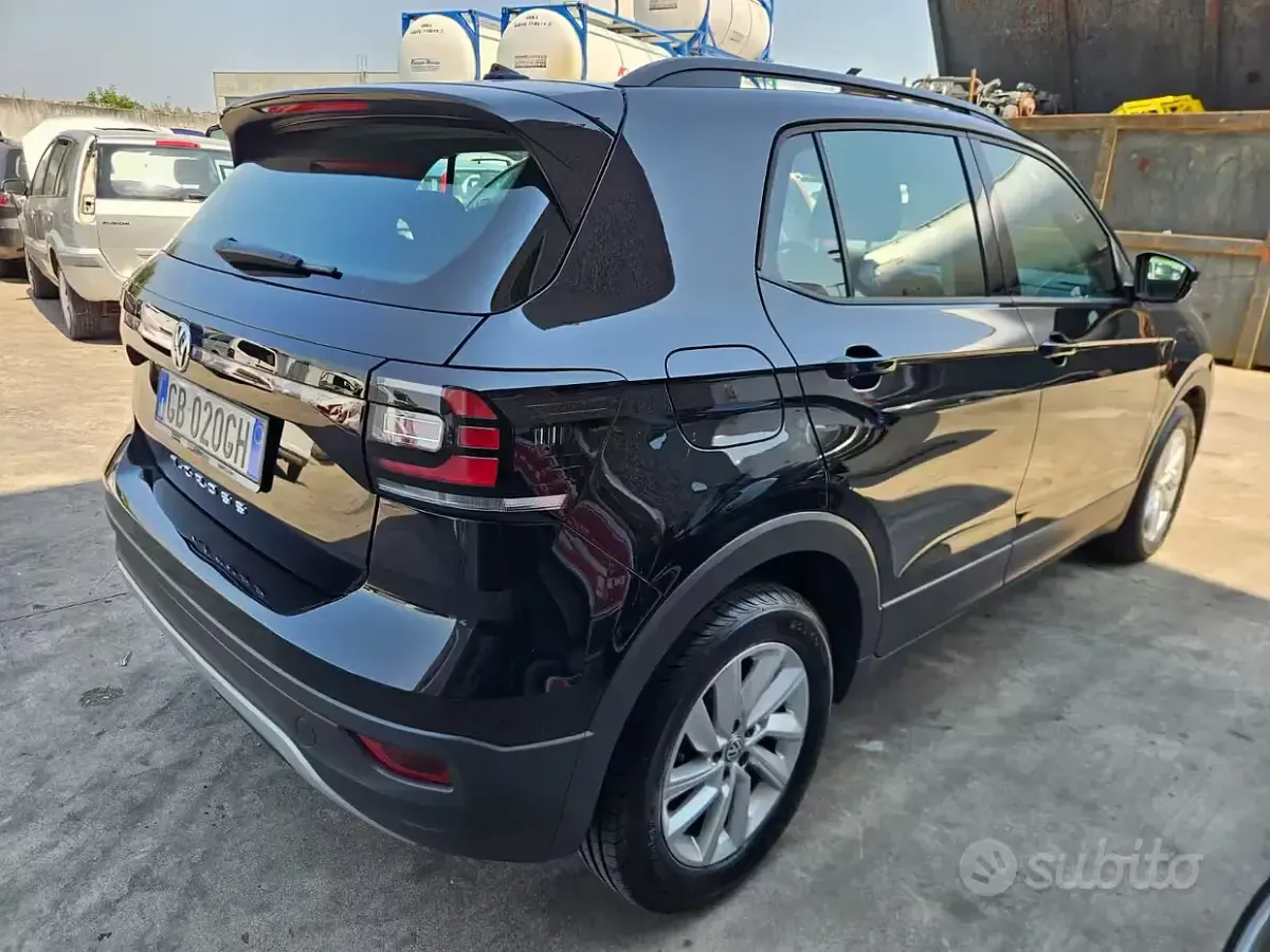 Usata VW T-Cross Style 95 CV (69 kW) 2020 Nero SUV