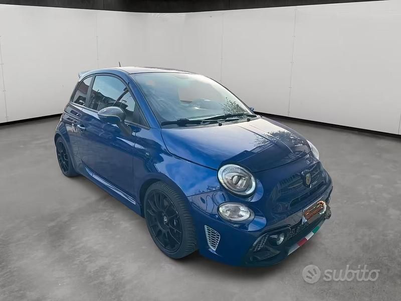 Usata Abarth 595 Pista 160 CV (117 kW) 2018 Blu Berlina