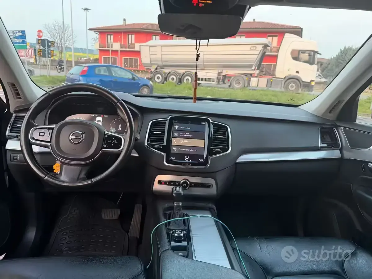 Usado Volvo XC90 225 HP (165 kW) 2015 Cinzento SUV