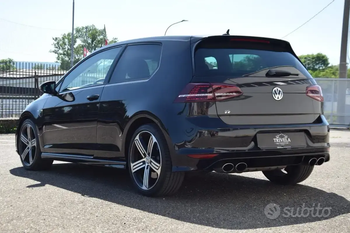 Usata VW Golf VII R 300 CV (220 kW) 2014 Nero Berlina
