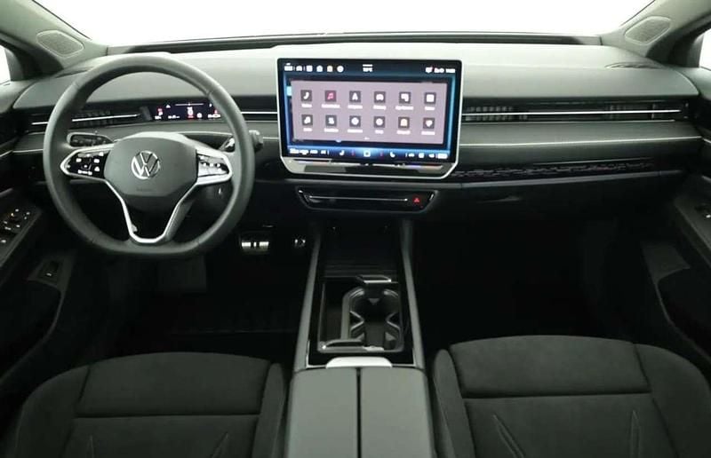 Nowe VW ID.7 Pro 88 kW (121 KM) 2026 Czarny Kombi