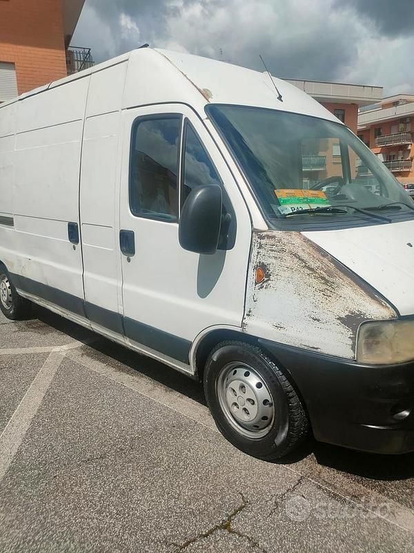 Usata Fiat Ducato 86 CV (63 kW) 2005 Furgone