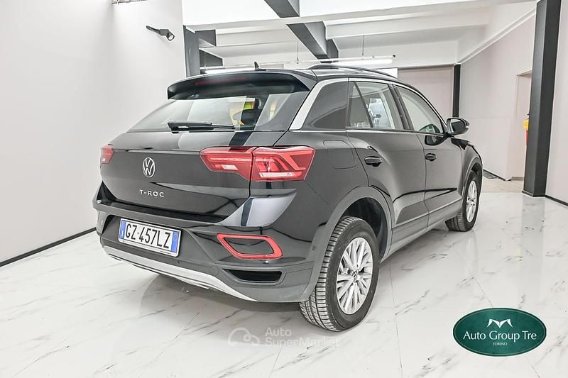 Usata VW T-Roc Life 150 CV (110 kW) 2025 Nero SUV