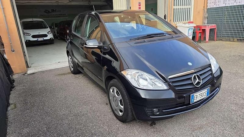 Usata Mercedes A160 Executive 95 CV (69 kW) 2010 Nero Monovolume