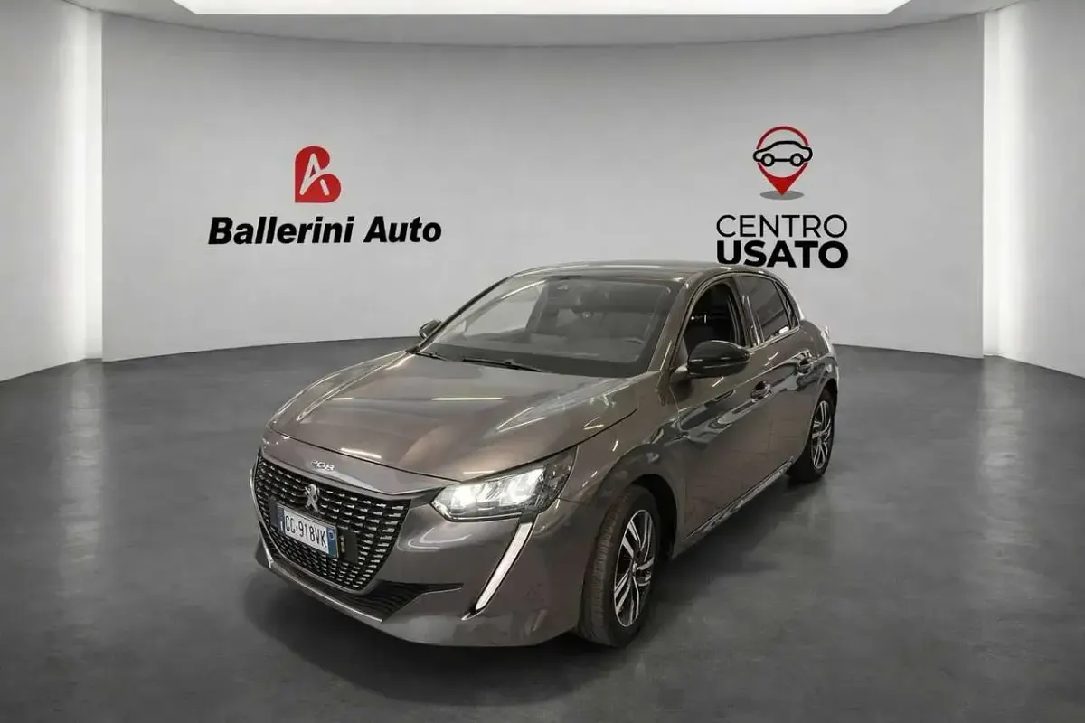 Usata Peugeot 208 Allure 102 CV (75 kW) 2022 Utilitaria