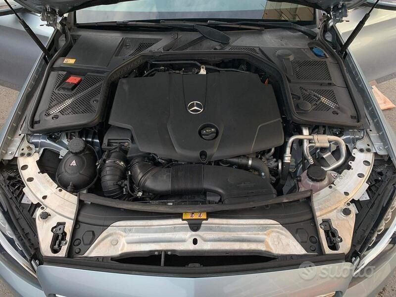 Usata Mercedes C220 Business 170 CV (125 kW) 2015 Blu/azzurro Station wagon