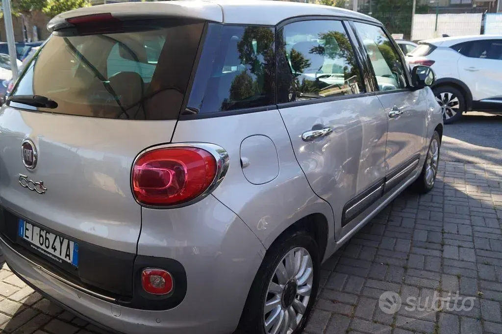 Usata Fiat 500L Lounge 105 CV (77 kW) 2013 Grigio Monovolume