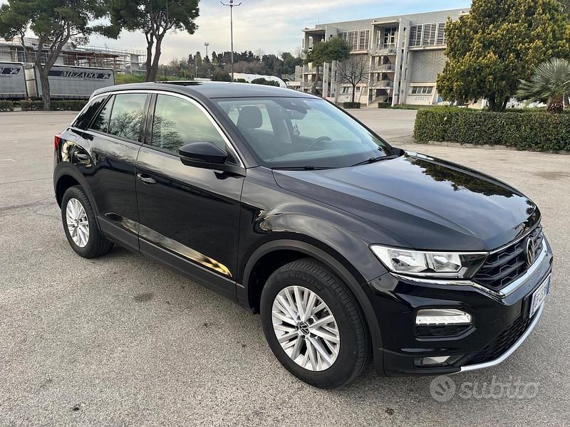Occasion VW T-Roc 116 PK (85 kW) 2021 Zwart SUV