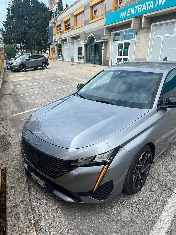 Usata Peugeot 308 130 CV (95 kW) 2022 Grigio Berlina