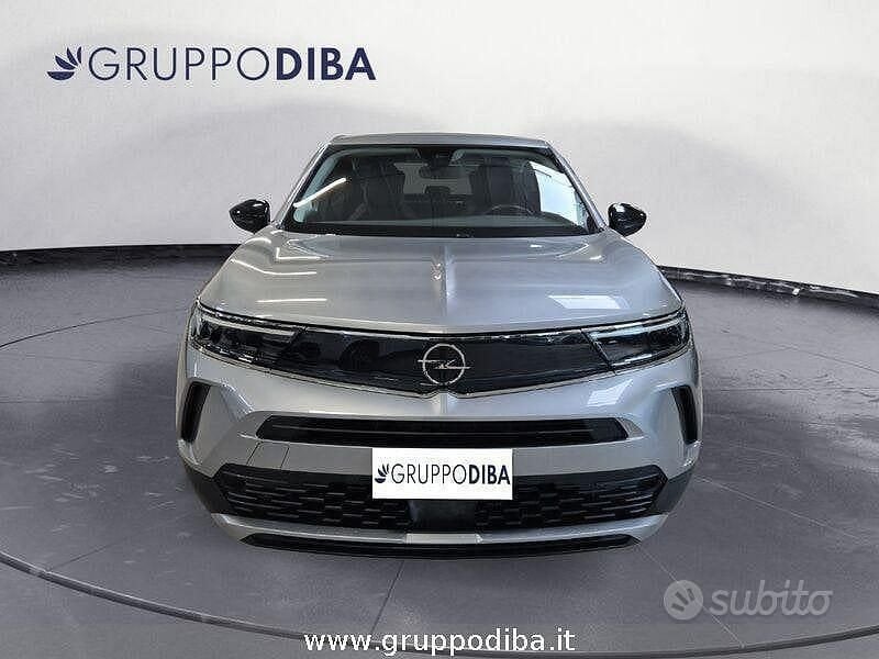 Usata Opel Mokka Edition 110 CV (80 kW) 2023 Grigio SUV