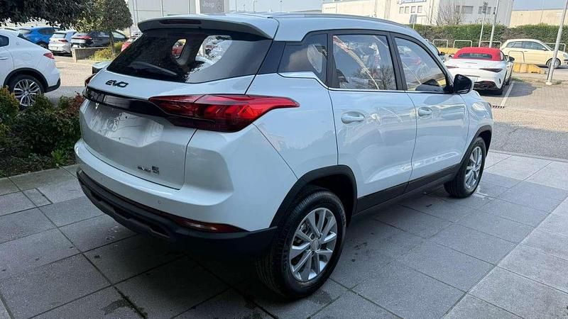 Nuova EVO Evo 5 120 CV (88 kW) 2026 Rosso SUV