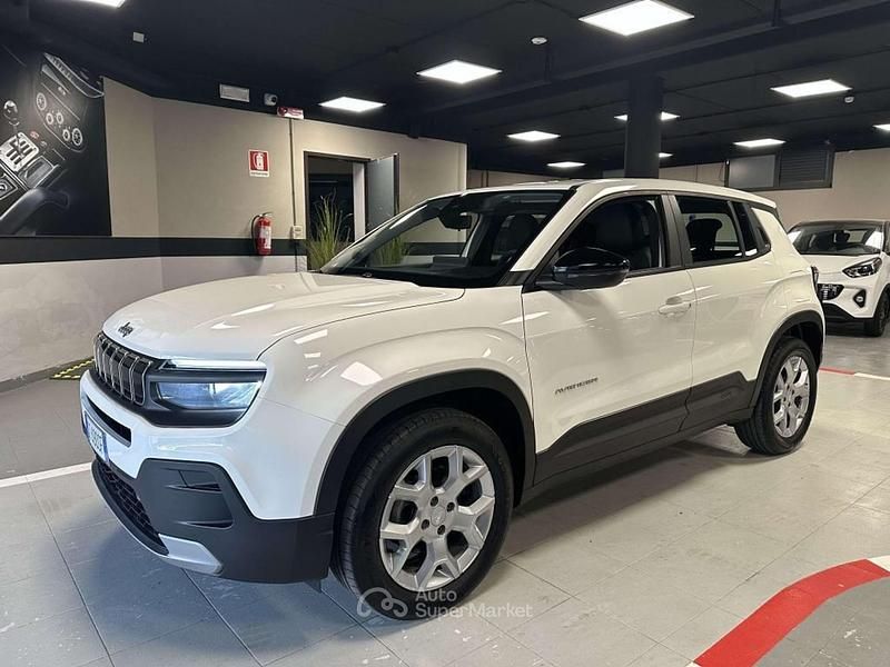 Usata Jeep Avenger Altitude 101 CV (74 kW) 2024 Azzurro SUV