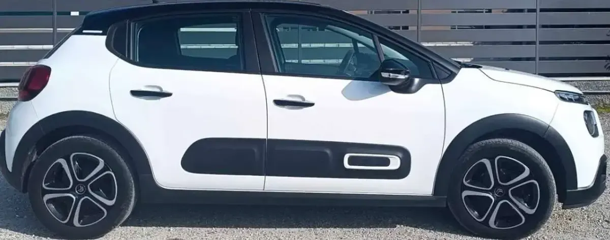 Käytetty Citroën C3 Aircross Shine 120 HP (88 kW) 2022 Valkoinen Katumaasturi