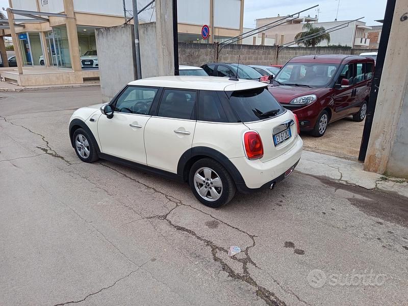 Occasion Mini ONE 102 ch (75 kW) 2015 Beige Citadine