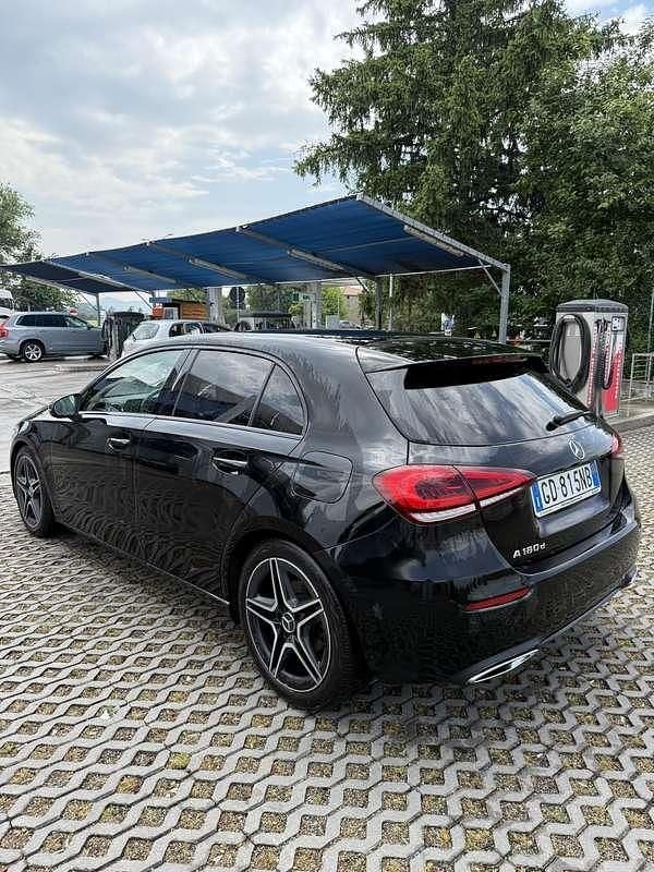 Usata 2021 Mercedes A180 Premium Tre volumi | 21.000 € (Super prezzo) - Immagine 1/4